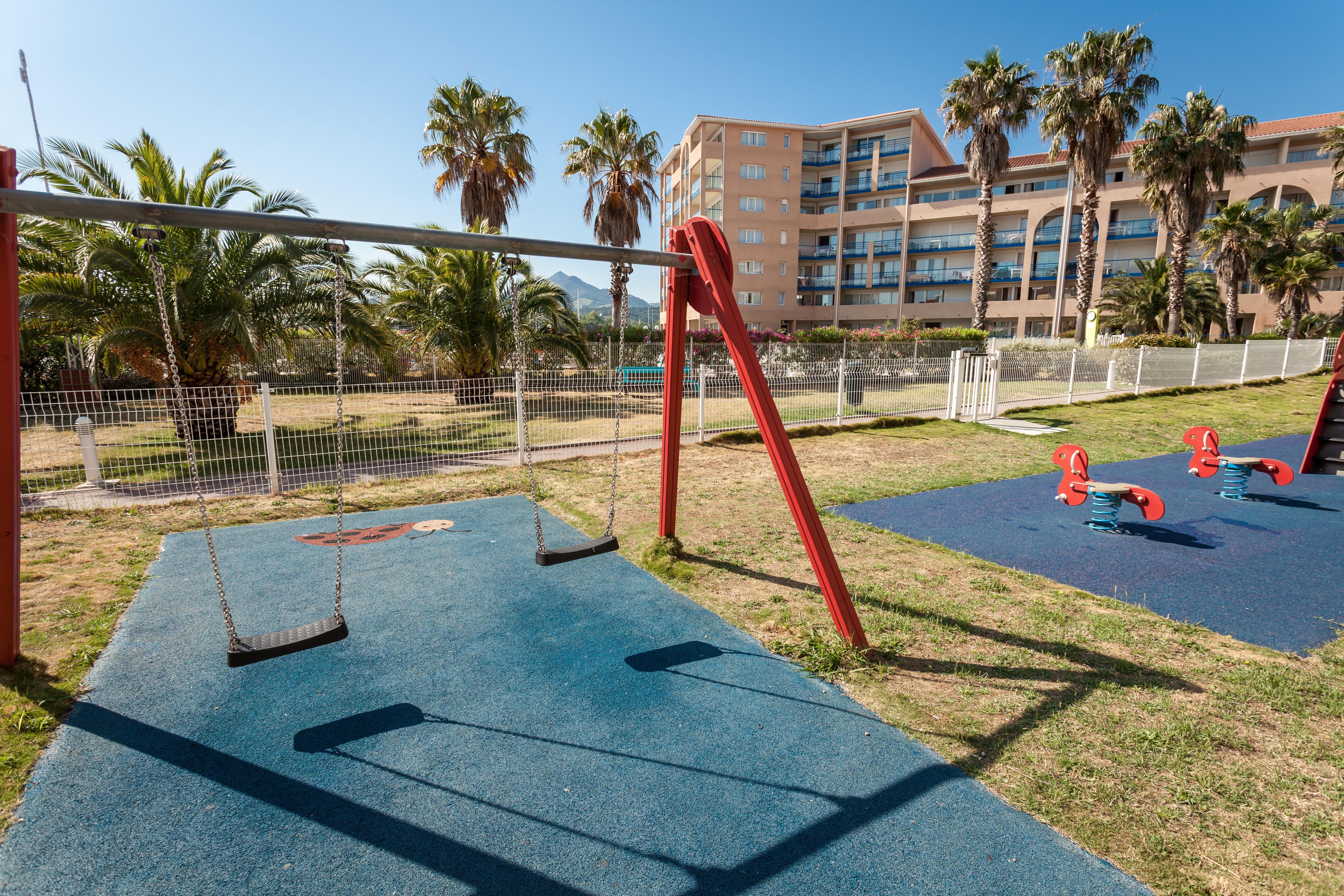 Appart Hotel Mer & Golf Port Argeles Bagian luar foto