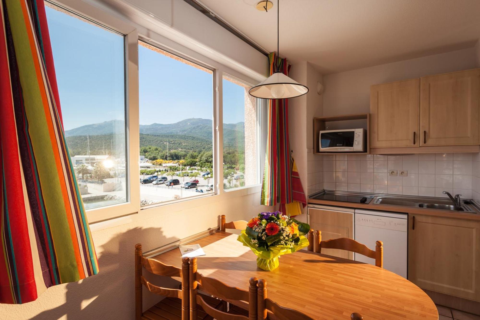 Appart Hotel Mer & Golf Port Argeles Bagian luar foto